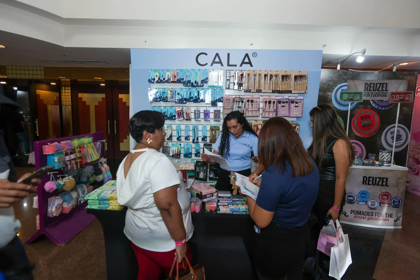 Momento de conexiones profesionales en Beauty Expo